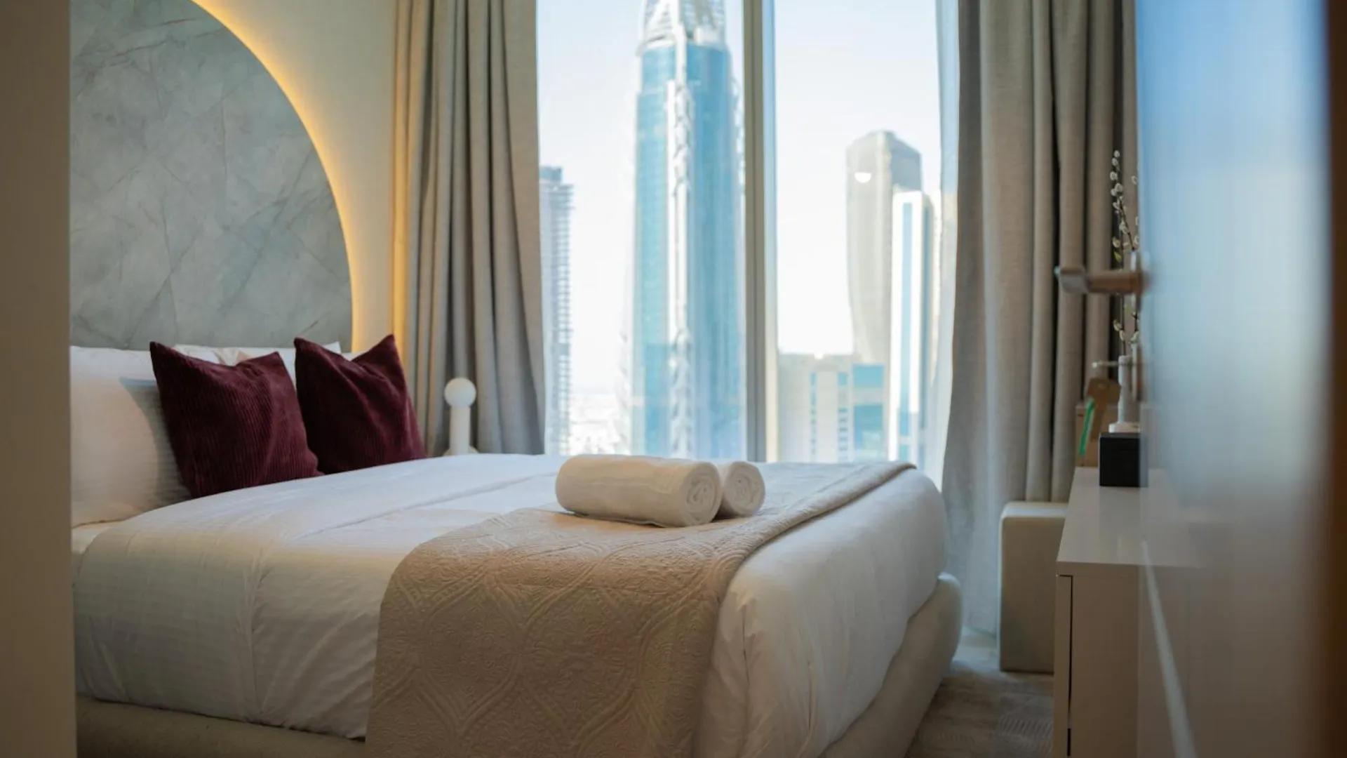 Forte Tower 1 - Modernized Two Bedroom Apartment In Downtown Dubai United Arab Emirates